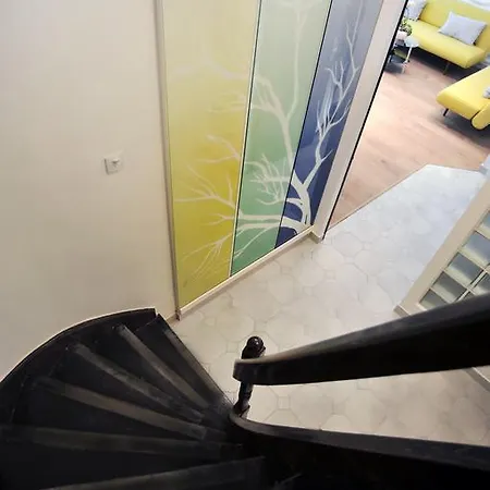 Hillside Premium * Budapest