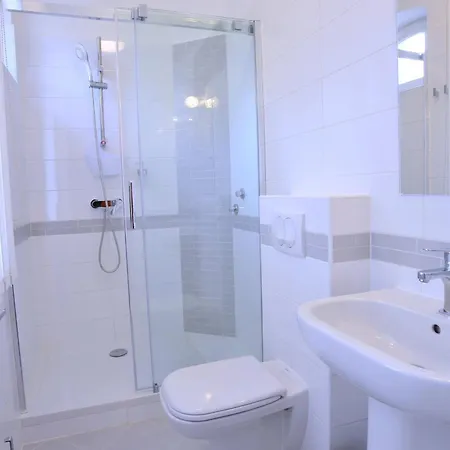 Hillside Premium Budapest