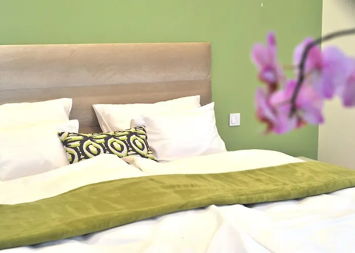 Hillside Premium شقة