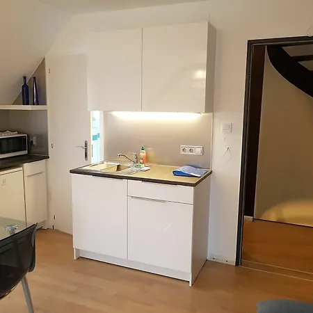 Hillside Premium * Budapest